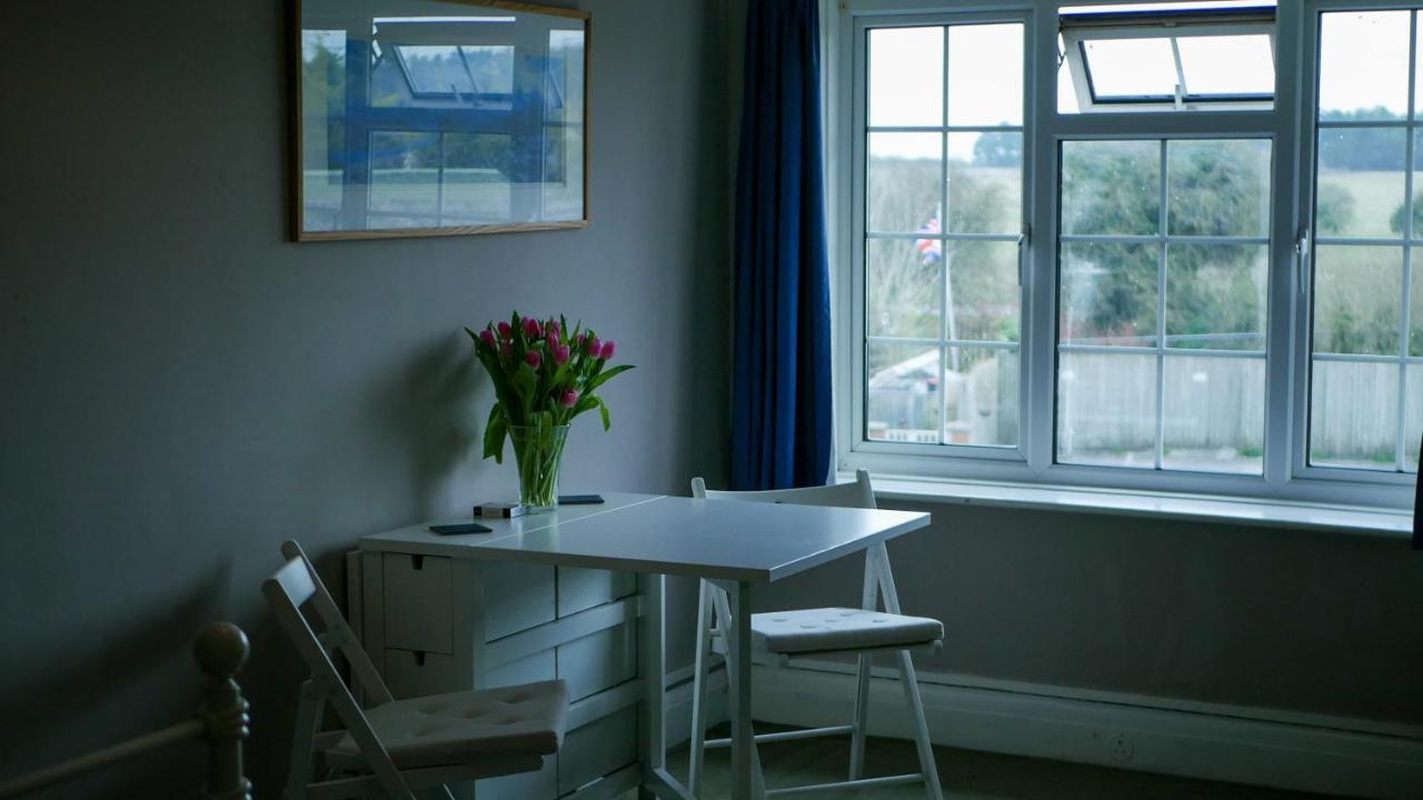 The Bustard Appartement Salisbury Buitenkant foto